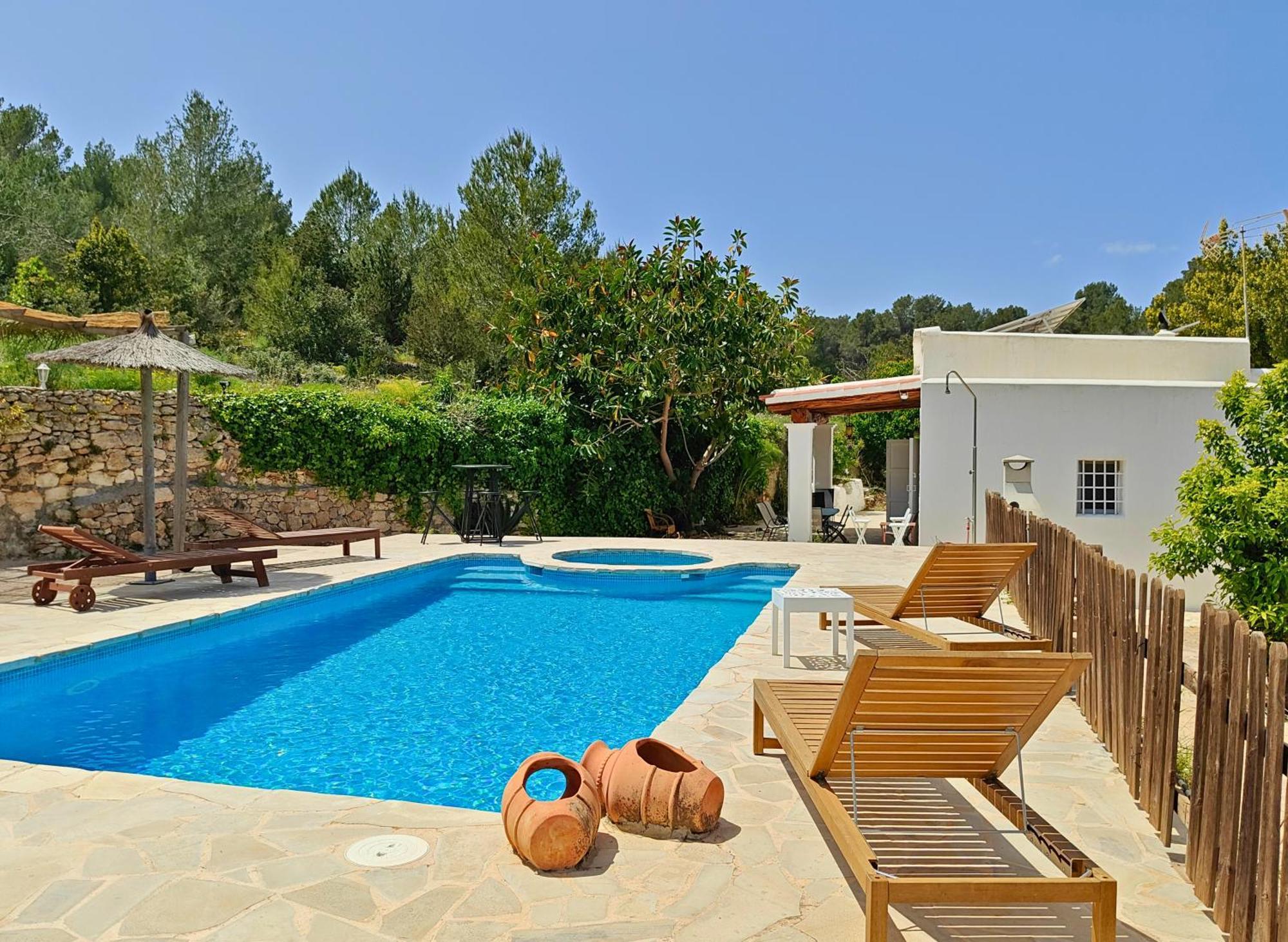 Villa Can Mestreso Suite Ibiza Сан-Хуан-Баутиста Экстерьер фото